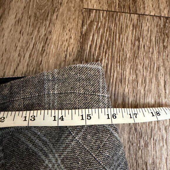 Banana Republic Italian Wool Blend Plaid A-Line Skirt - Picture 3 of 5